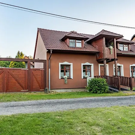Pod Chřiby Apartmán Zdounky